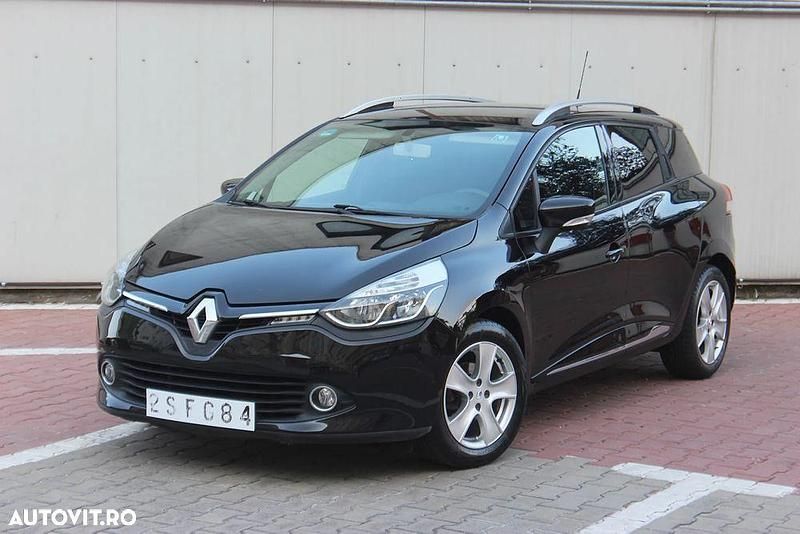 Culoarenegru Utilizat 2013 Renault Clio GrandTour LIMITED Break | 4.690 EUR (Preț OK) - Imagine 1/4