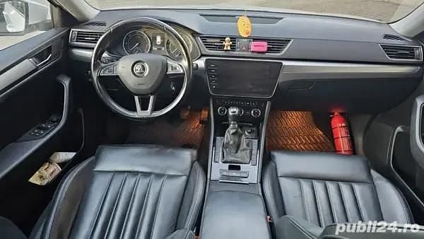 Utilizat 2018 Skoda Superb Break | 11.700 EUR (Preț bun) - Imagine 1/4