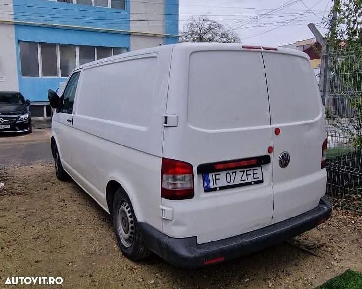 Culoarealb Utilizat 2011 VW Transporter Van | 5.500 EUR - Imagine 1/4