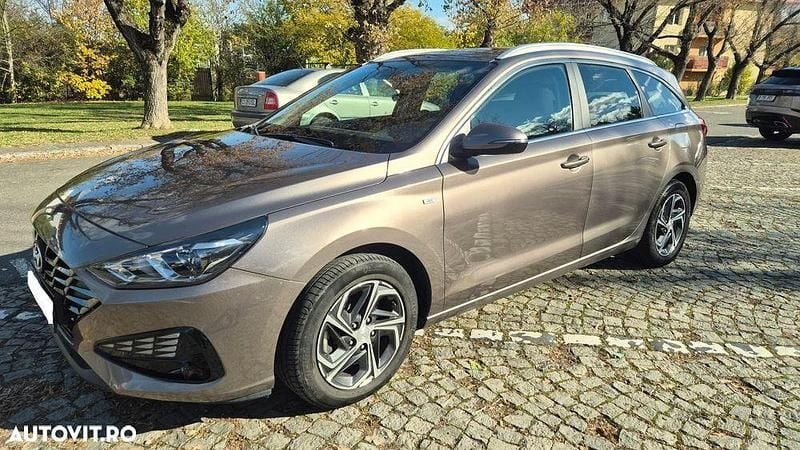 Culoaremaro Utilizat 2022 Hyundai i30 Break | 19.500 EUR - Imagine 1/4