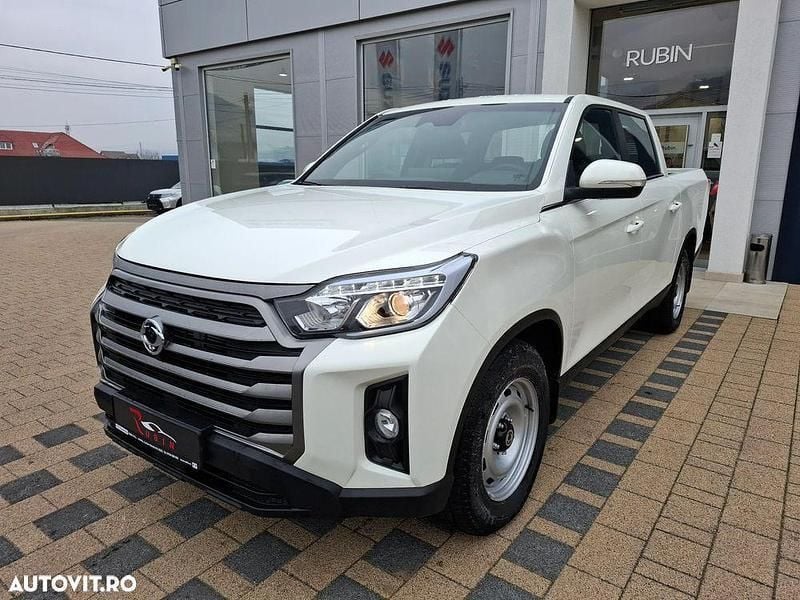 Alb Nouă 2024 Ssangyong Musso SUV | 30.486 EUR - Imagine 1/4