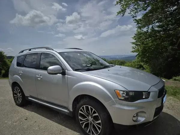 Utilizat 2012 Mitsubishi Outlander SUV | 6.200 EUR - Imagine 1/4