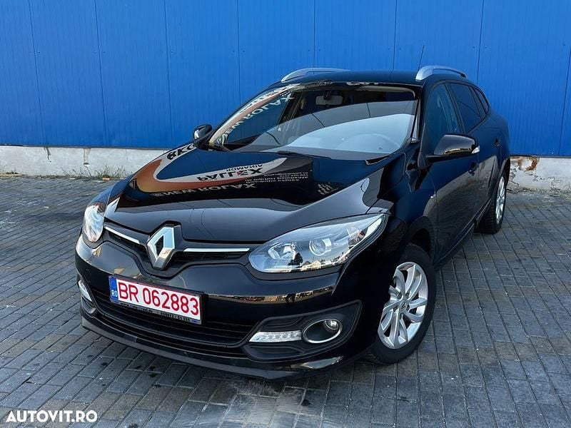 Culoarenegru Utilizat 2015 Renault Mégane GrandTour LIMITED Break | 6.390 EUR (Preț bun) - Imagine 1/4