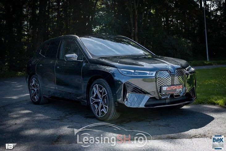 Gri Utilizat 2022 BMW iX M Sport SUV | 65.000 EUR (Puțin scump) - Imagine 1/4