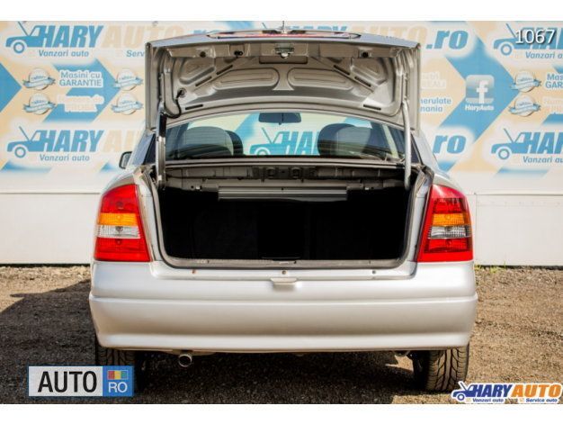 Second-hand Opel Astra 101 CP (74 kW) 2003 Argintiu Berlinǎ