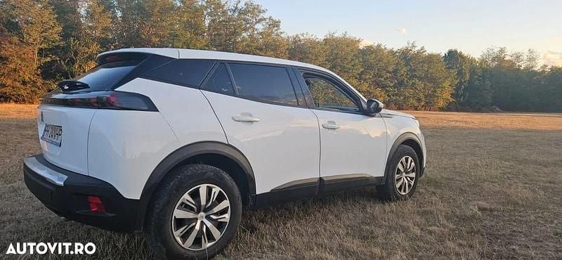 Second-hand Peugeot 2008 75 CP (55 kW) 2020 Culoarealb SUV