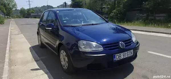 Albastru Utilizat 2005 VW Golf V Hatchback | 2.550 EUR (Preț OK) - Imagine 1/4