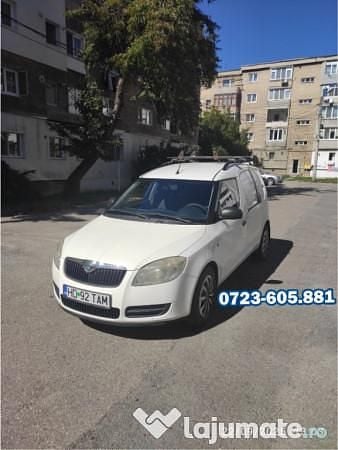 Utilizat 2008 Skoda Roomster | 1.500 EUR - Imagine 1/4