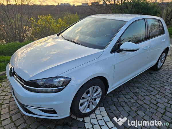 Alb Utilizat 2018 VW Golf VII Comfortline Hatchback | 9.150 EUR (Preț OK) - Imagine 1/4