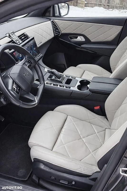 Second-hand DS Automobiles DS7 Crossback Rivoli 300 CP (220 kW) 2020 Culoaregri SUV