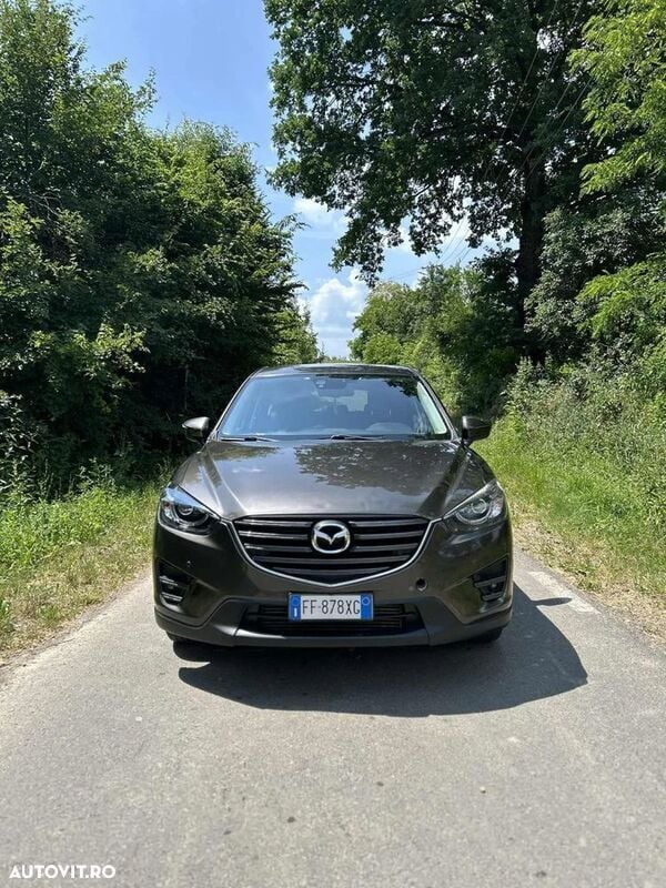 Gri Utilizat 2016 Mazda CX-5 Exclusive-Line SUV | 9.640 EUR (Super Preț) - Imagine 1/4