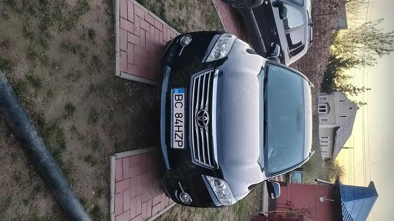 Albastru Utilizat 2012 Toyota RAV4 SUV | 8.499 EUR (Preț OK) - Imagine 1/4
