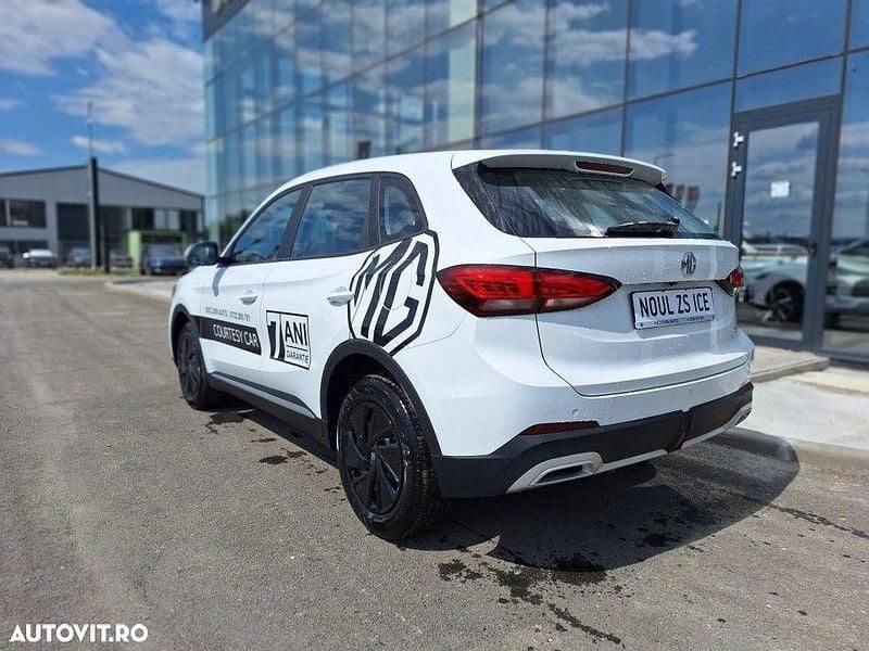 Second-hand MG ZS 116 CP (85 kW) 2025 Culoarealb SUV