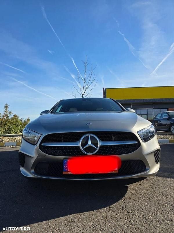 Culoaregri Utilizat 2020 Mercedes A250 Hatchback | 23.000 EUR (Super Preț) - Imagine 1/4