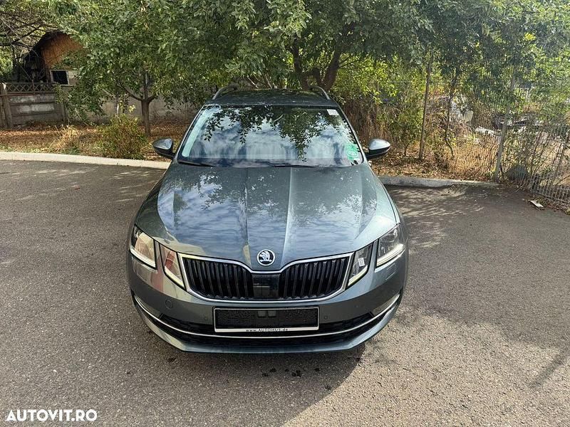 Culoaregri Utilizat 2017 Skoda Octavia Style Break | 10.150 EUR (Preț OK) - Imagine 1/4