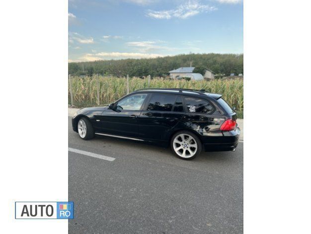 Second-hand BMW 320 Efficient Dynamics 163 CP (119 kW) 2010 Negru Break