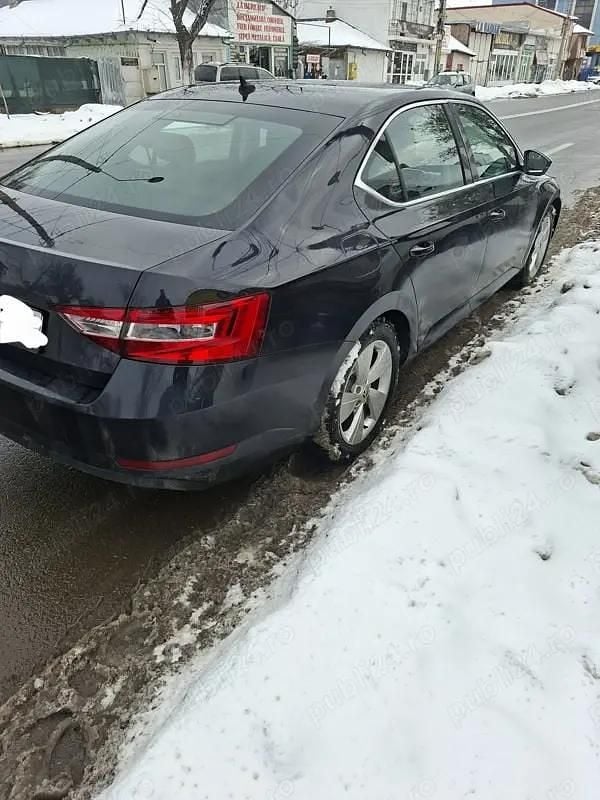 Second-hand Skoda Superb 150 CP (110 kW) 2018 Berlinǎ