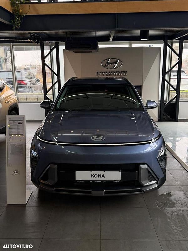 Nouă Hyundai Kona Premium 138 CP (101 kW) 2025 Culoarealbastru SUV