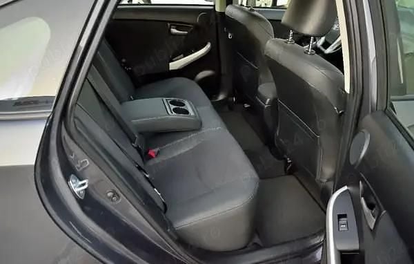 Second-hand Toyota Prius 137 CP (100 kW) 2012 Gri Hatchback