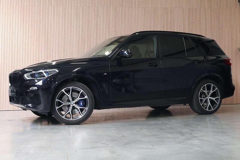 Utilizat 2021 BMW X5 M Sport SUV | 64.324 EUR - Imagine 1/1