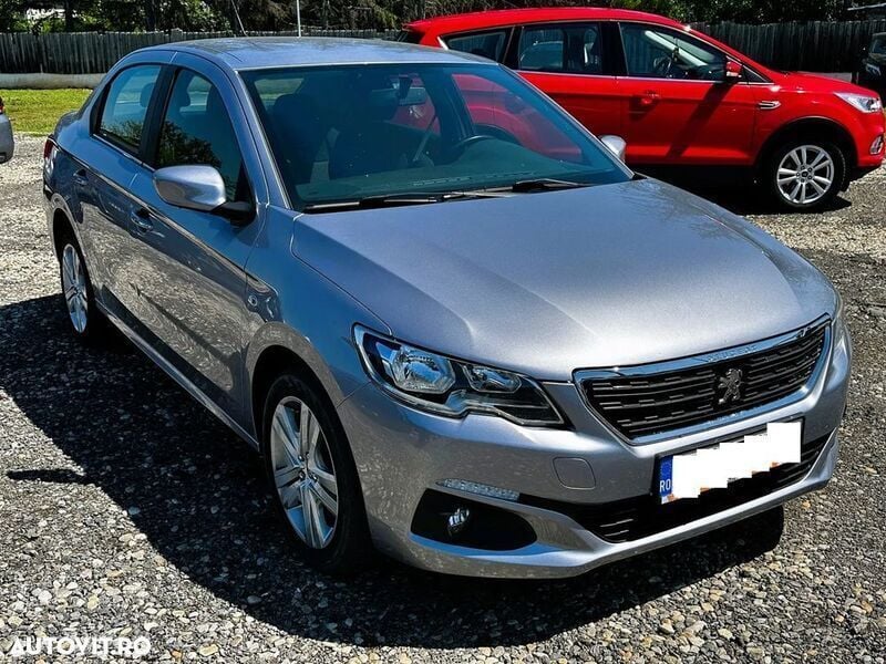 Gri Utilizat 2021 Peugeot 301 Allure Berlinǎ | 6.350 EUR (Preț OK) - Imagine 1/4