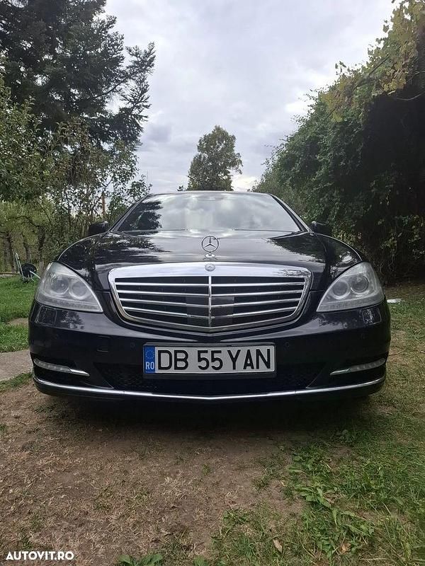 Culoarenegru Utilizat 2013 Mercedes S350 Berlinǎ | 13.500 EUR (Puțin scump) - Imagine 1/4
