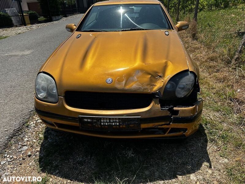 Galbeuriu Utilizat 2001 Mercedes SLK200 Cabrio | 2.000 EUR - Imagine 1/4