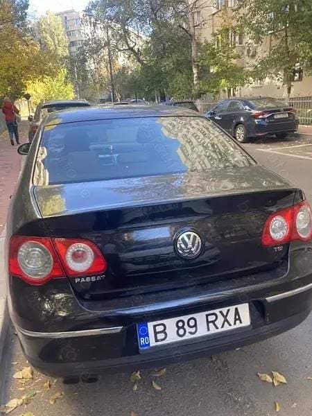 Negru Utilizat 2008 VW Passat Berlinǎ | 3.900 EUR (Preț OK) - Imagine 1/4