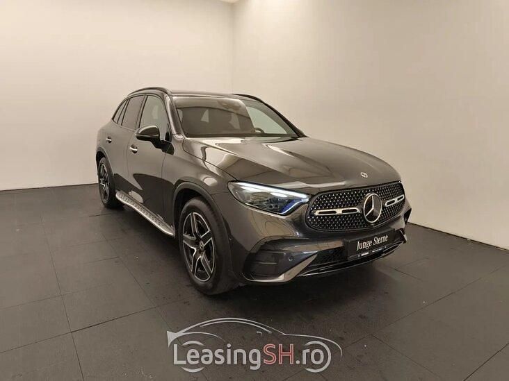 Gri Utilizat 2023 Mercedes 200 AMG SUV | 61.154 EUR (Puțin scump) - Imagine 1/4