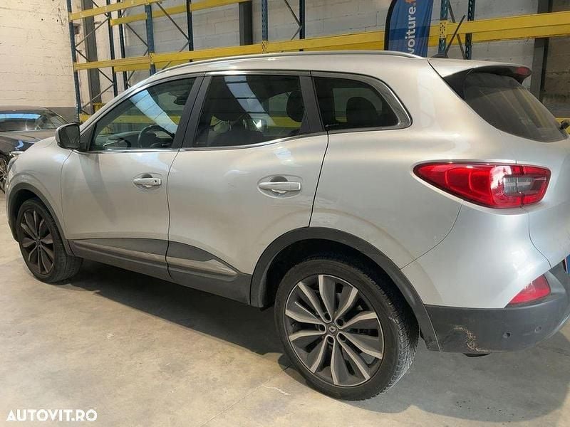 Second-hand Renault Kadjar Intens 130 CP (95 kW) 2017 Culoareargint SUV