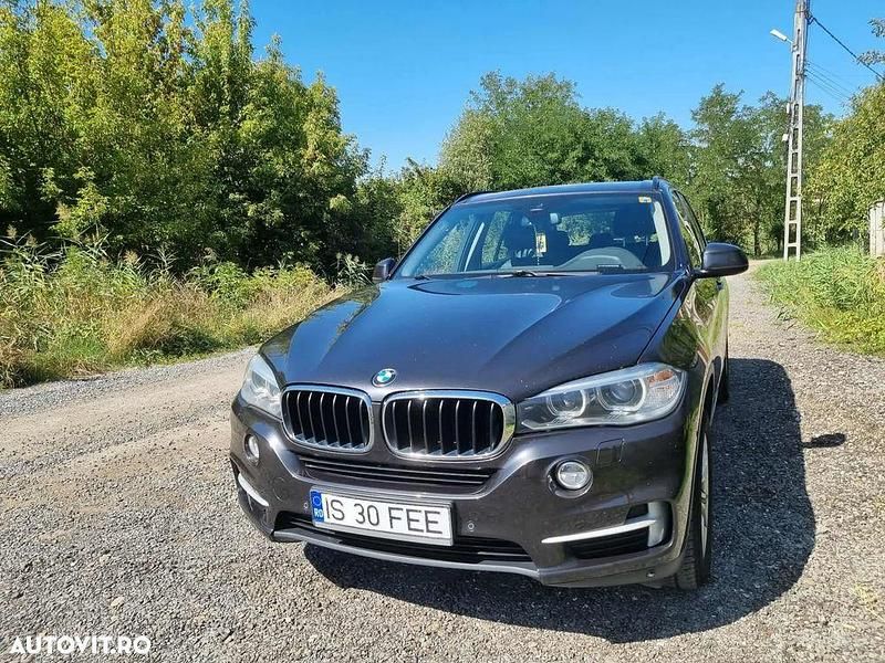 Gri Utilizat 2014 BMW X5 SUV | 15.400 EUR (Puțin scump) - Imagine 1/4