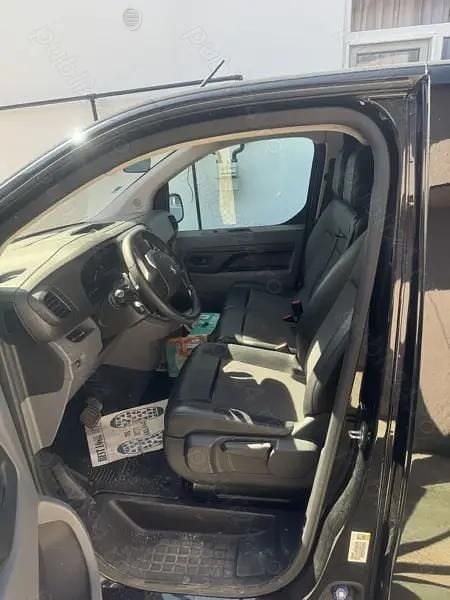 Second-hand Peugeot Expert 180 CP (132 kW) 2019 Van