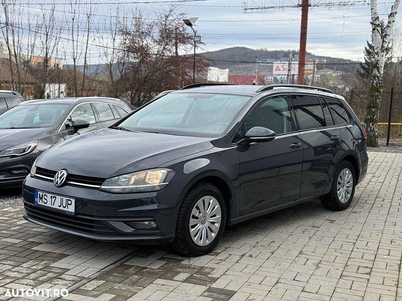 Second-hand VW Golf VII Comfortline 110 CP (80 kW) 2017 Culoaregri Break