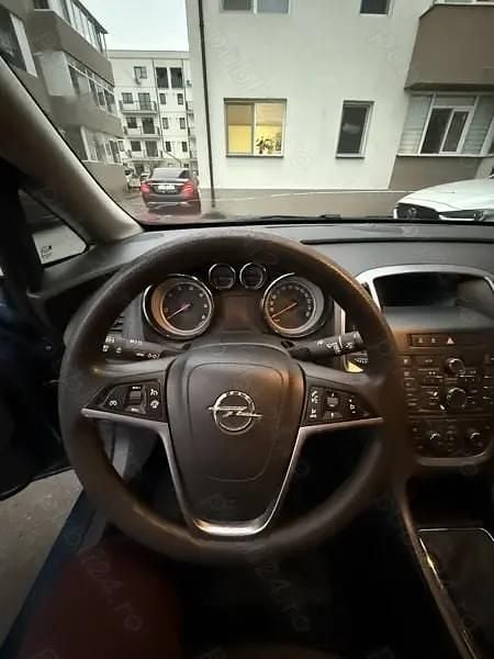 Second-hand Opel Astra 110 CP (80 kW) 2016 Albastru Berlinǎ