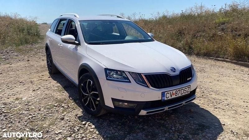 Alb Utilizat 2019 Skoda Octavia Break | 17.750 EUR (Scump) - Imagine 1/4