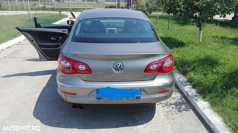 Second-hand VW Passat 160 CP (117 kW) 2008 Culoaremaro Berlinǎ