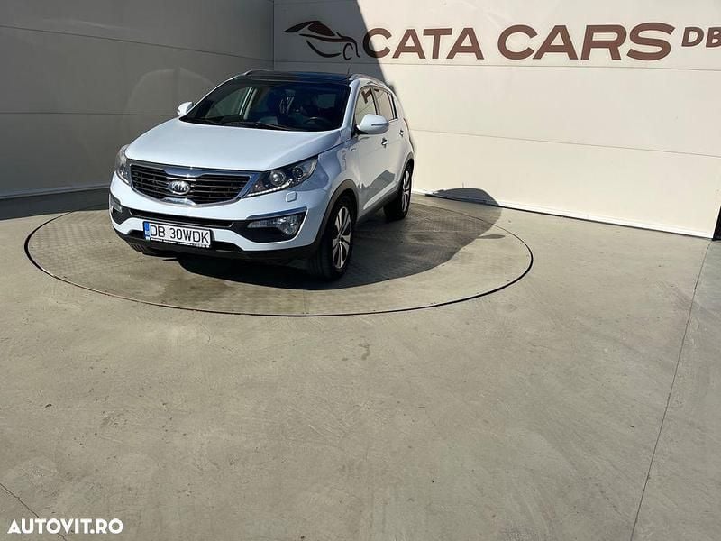 Second-hand Kia Sportage 136 CP (100 kW) 2012 Culoarealb SUV