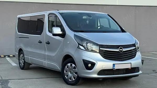 Second-hand Opel Vivaro 145 CP (106 kW) 2018 Gri Monovolum
