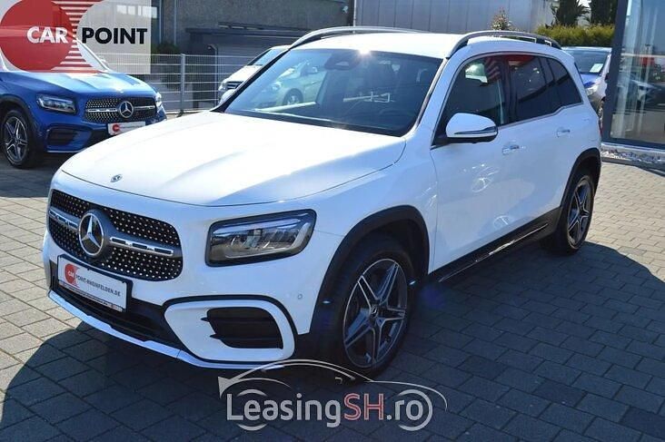 Alb Utilizat 2024 Mercedes A220 AMG SUV | 57.154 EUR - Imagine 1/4