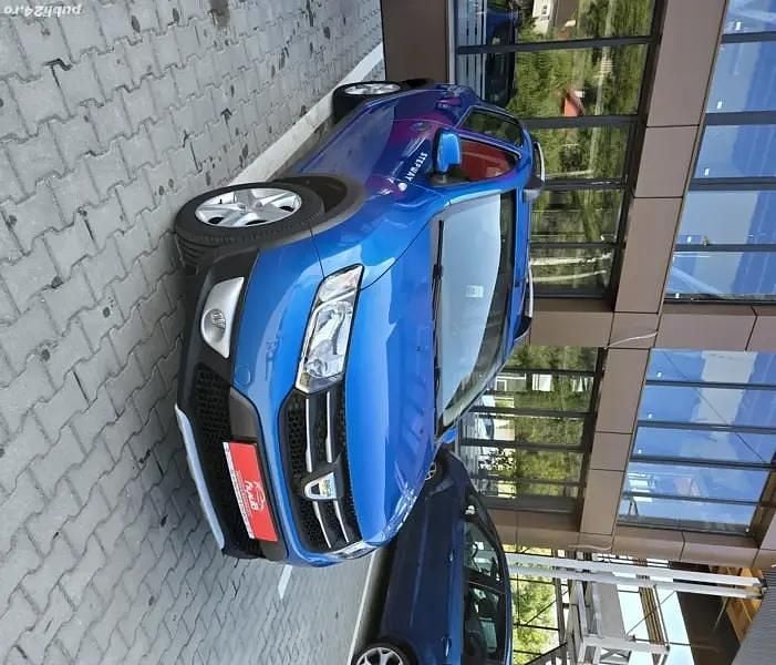Utilizat 2015 Dacia Sandero Stepway Hatchback | 6.700 EUR (Preț bun) - Imagine 1/4