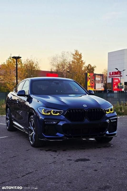 Culoarealbastru Utilizat 2021 BMW X6 Comfort Edition SUV | 59.900 EUR (Super Preț) - Imagine 1/4