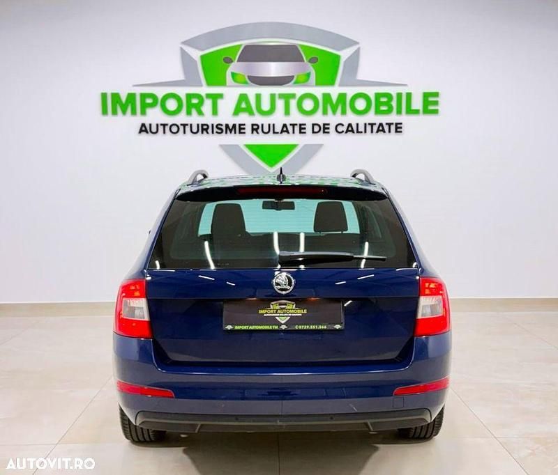 Second-hand Skoda Octavia Style 110 CP (80 kW) 2016 Culoarealbastru Hatchback