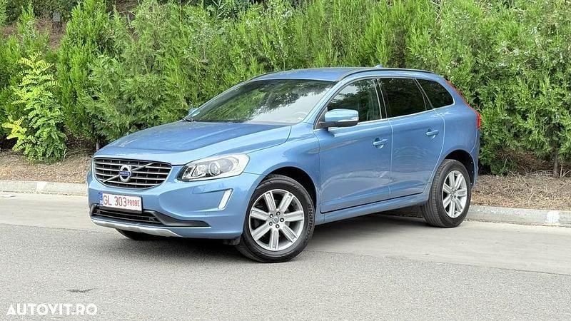 Albastru Utilizat 2016 Volvo XC60 Ocean Race SUV | 14.950 EUR (Preț bun) - Imagine 1/4