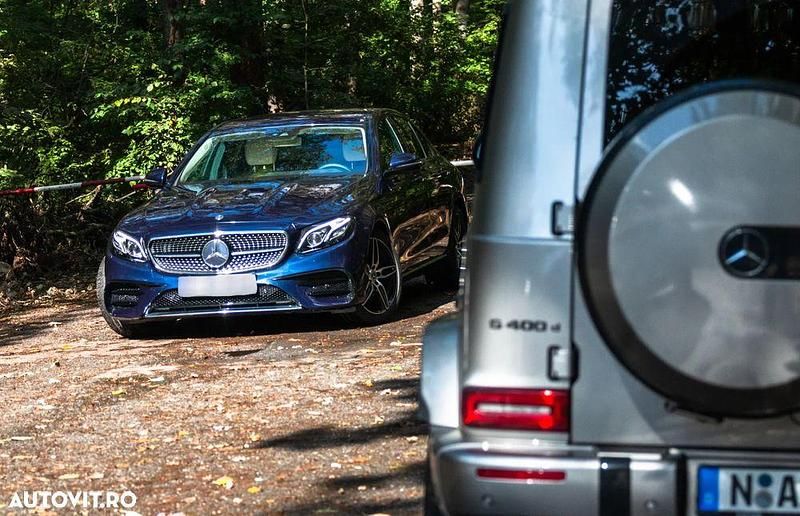 Culoarealbastru Second-hand 2018 Mercedes E220 Berlinǎ | 28.400 EUR (Preț bun) - Imagine 1/4