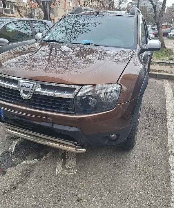 Utilizat 2011 Dacia Duster SUV | 6.700 EUR (Scump) - Imagine 1/4