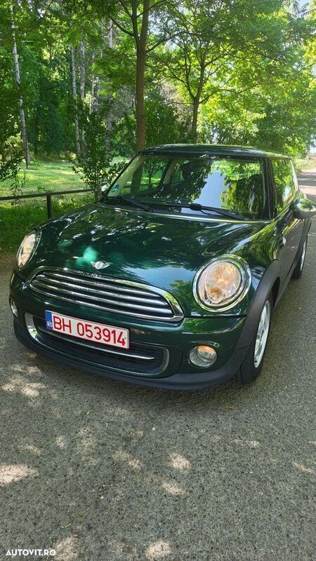 Verde Utilizat 2011 Mini Cooper Coupé Coupe | 3.990 EUR - Imagine 1/4