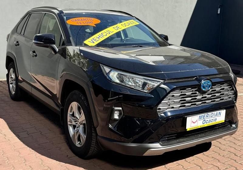 Second-hand 2022 Toyota RAV4 Hybrid SUV | 32.199 EUR - Imagine 1/4