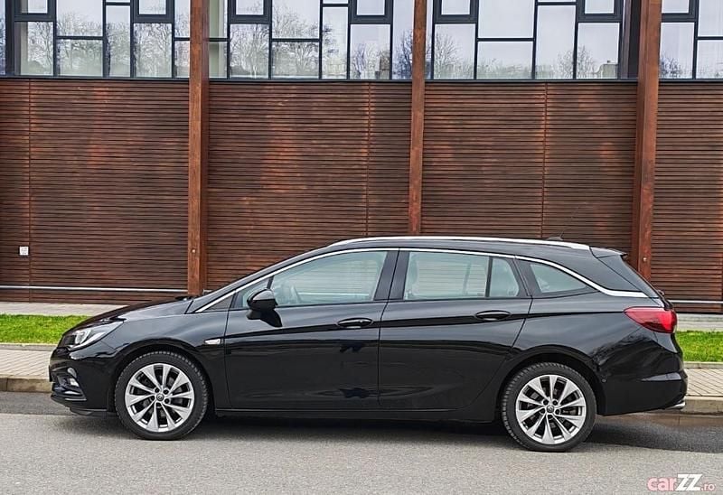 Second-hand Opel Astra Innovation 160 CP (117 kW) 2018 Culoarenegru Break