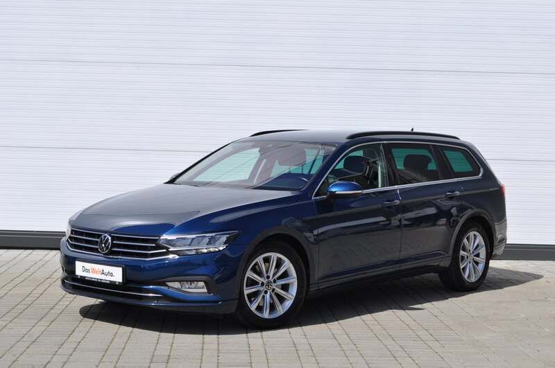 Albastru inchis metalic perleffect Utilizat 2021 VW Passat Business Break | 21.961 EUR (Puțin scump) - Imagine 1/4