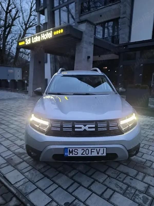 Second-hand Dacia Duster Prestige 116 CP (85 kW) 2019 Argintiu SUV